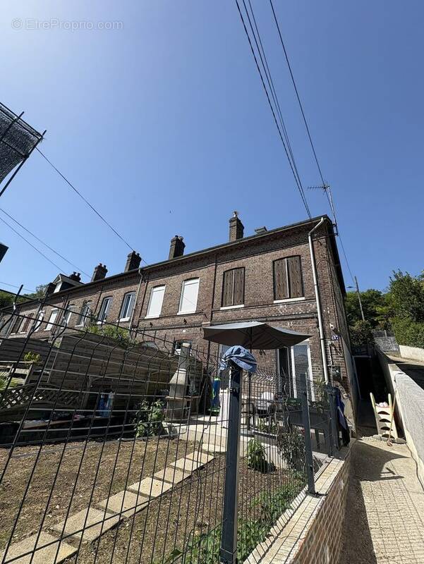 Maison à LE HOULME