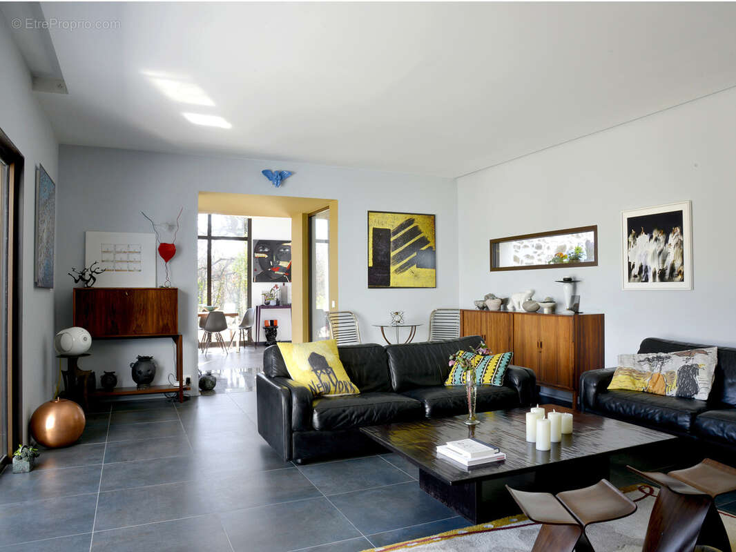 Maison à VAISON-LA-ROMAINE