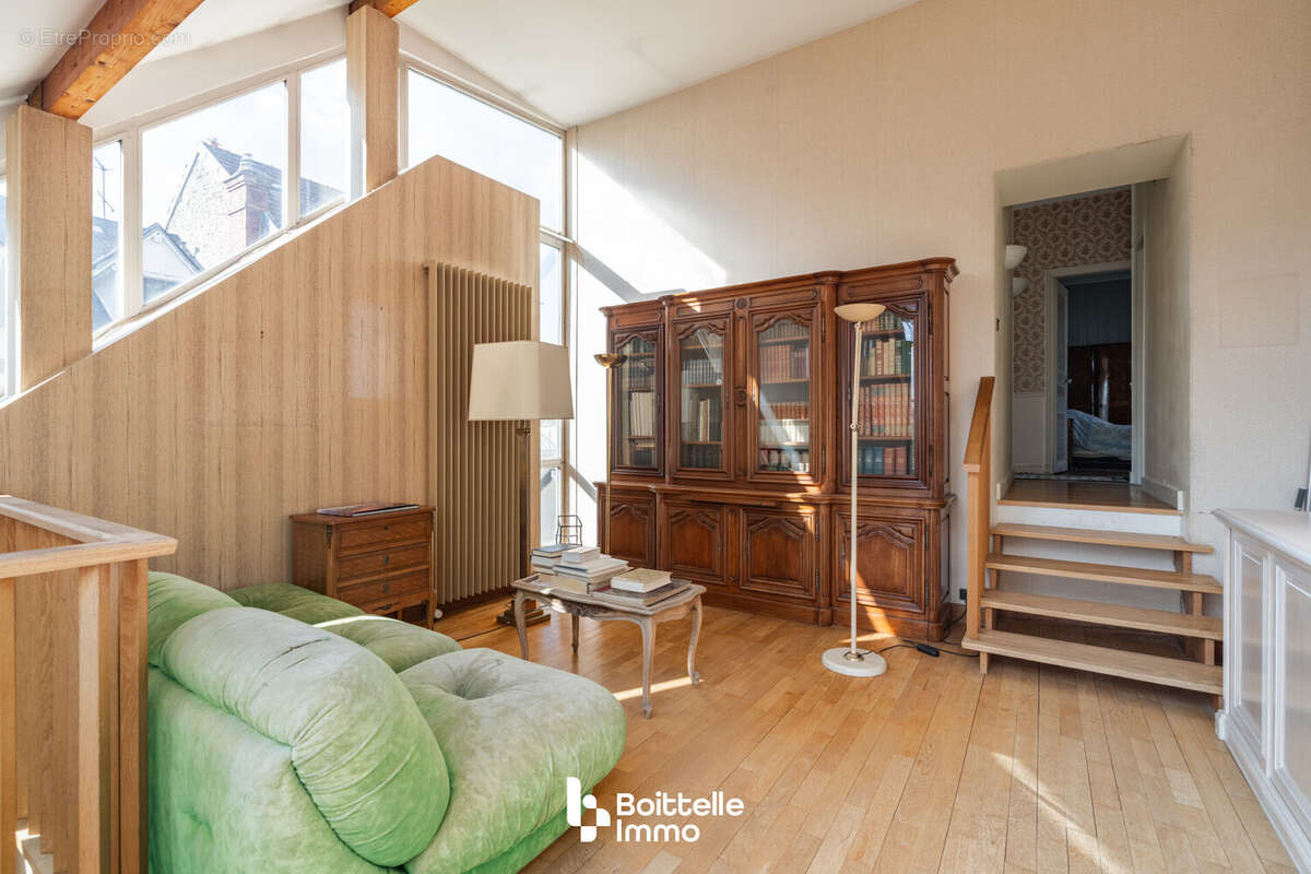 Maison à FONTAINEBLEAU