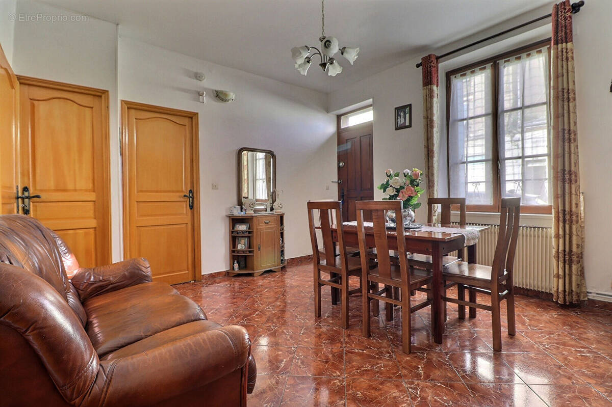 Maison à AUBERVILLIERS