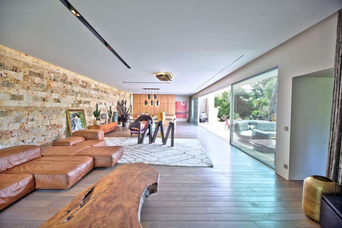 Christine &amp; Marc Stanord Palmer Immobilier - Maison à BIEVRES