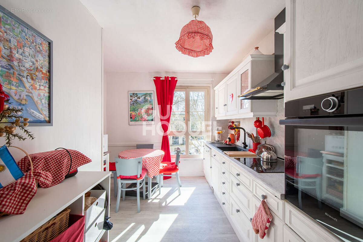 Quartier Antigone - T5 106 m² + PARKING + CAVE - photo 6