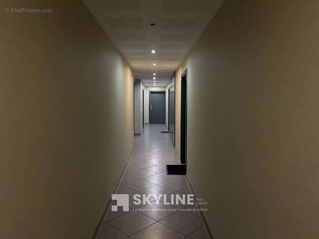 Appartement à MARSEILLE-3E