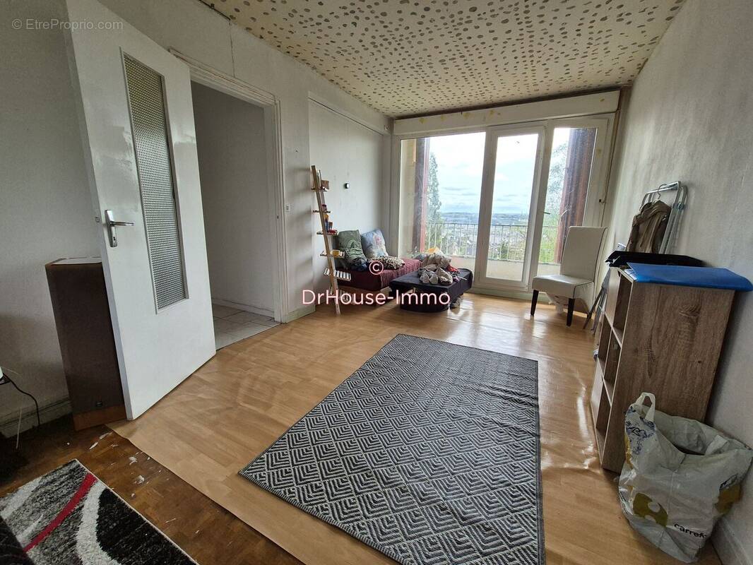 Appartement à LIMAY