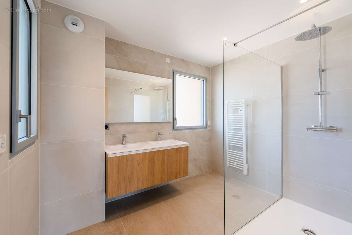 Appartement à SANARY-SUR-MER