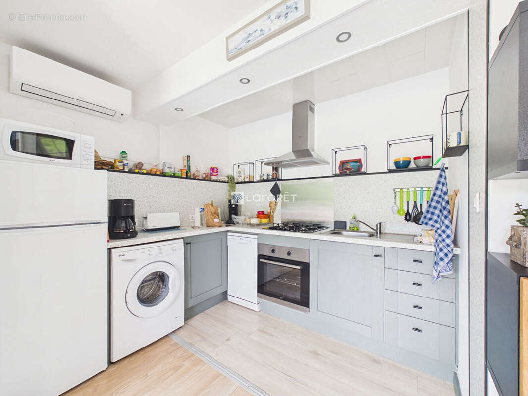 Maison PEUMERIT 7 Pièces 269 m² - photo 14