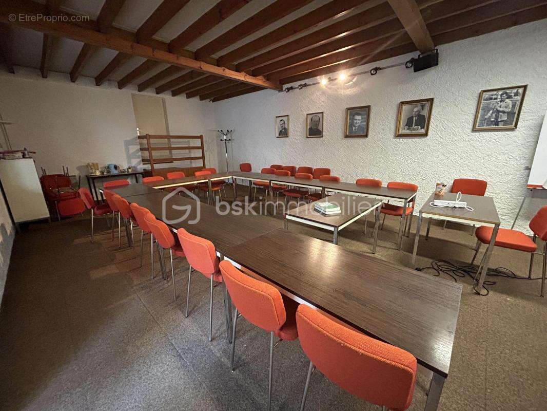 Ensemble immobilier - bureau ou habitation - parking - annexe - photo 6