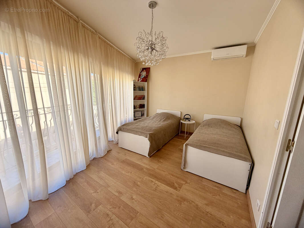 Maison à MARSEILLE-9E