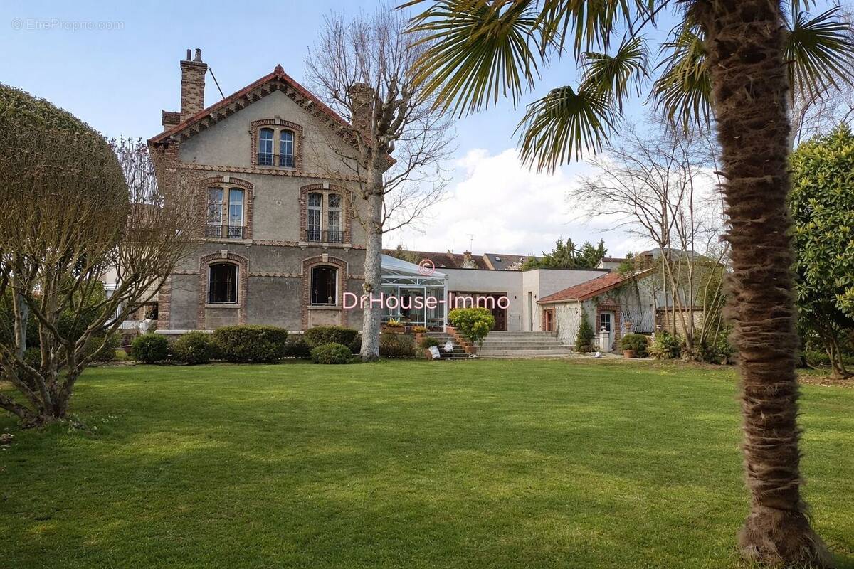 Maison à ASNIERES-SUR-OISE