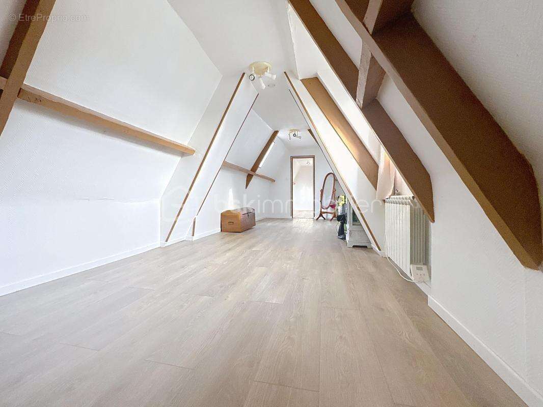 Maison à LE GROS-THEIL