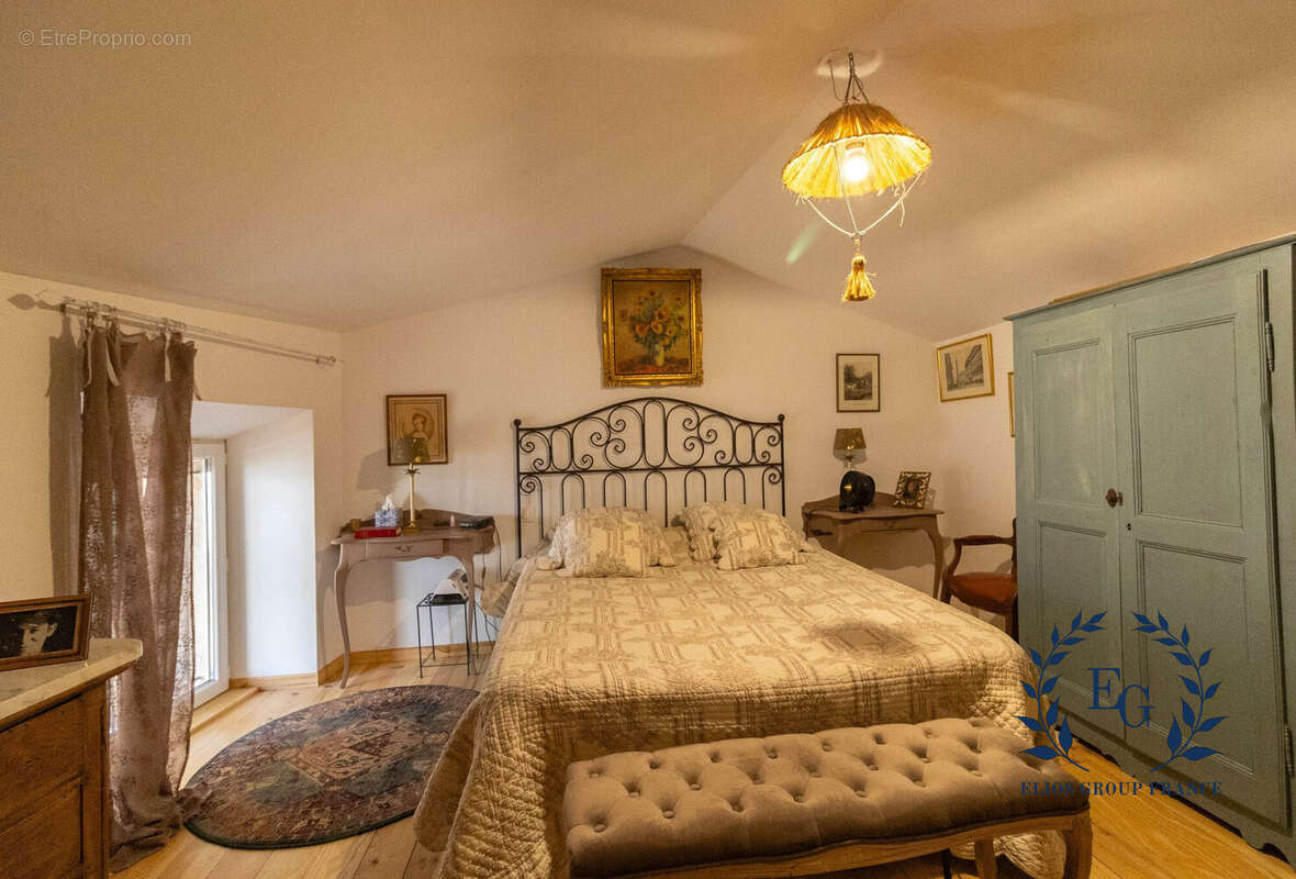 Maison à PONTEVES