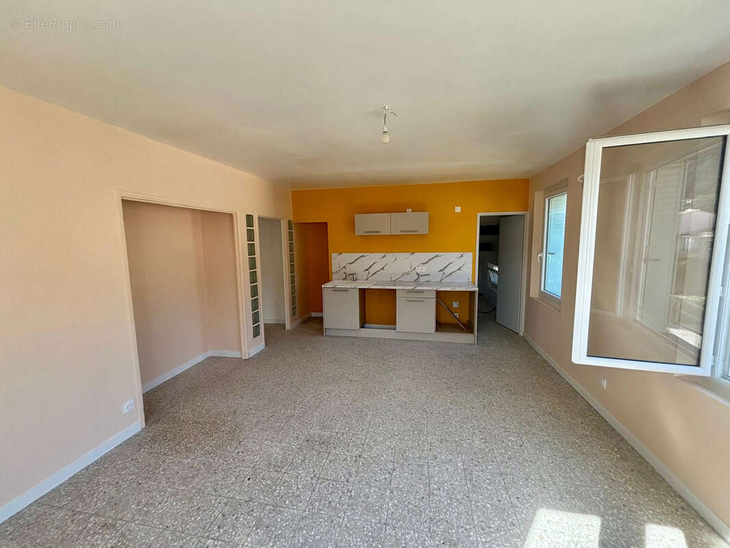 Appartement à NYONS