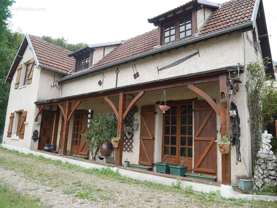 Maison à SAINT-PIERRE-DE-VARENGEVILLE
