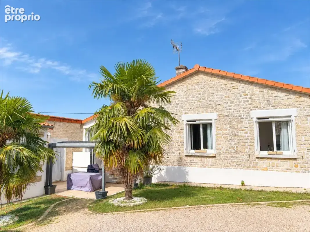 Maison 7 pièces 160 m² à vendre à Buxerolles (86180) - photo 2