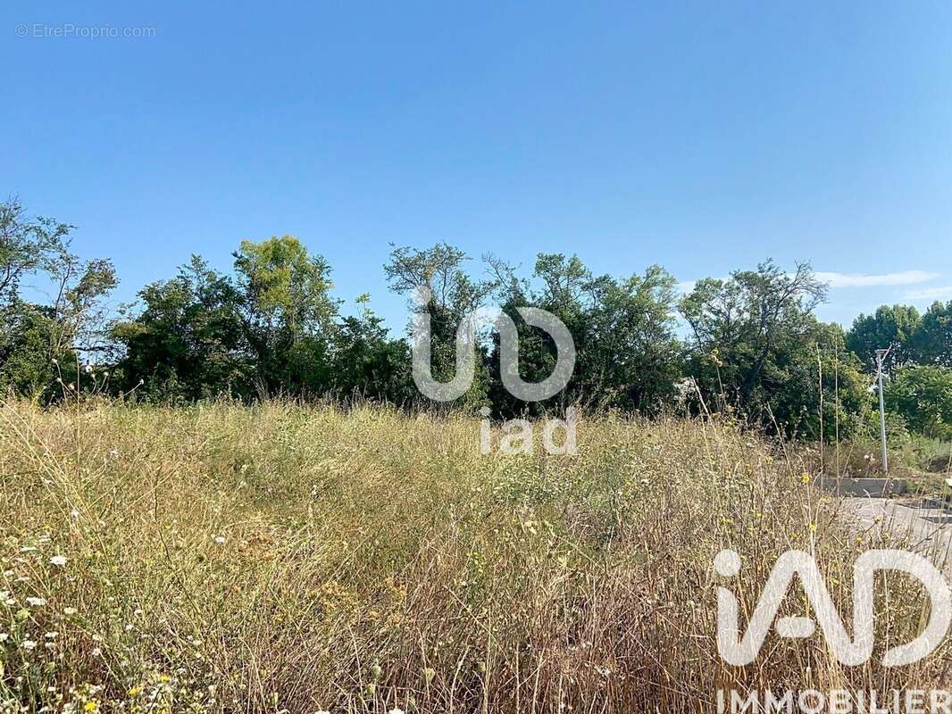 Photo 3 - Terrain à LA BRILLANNE