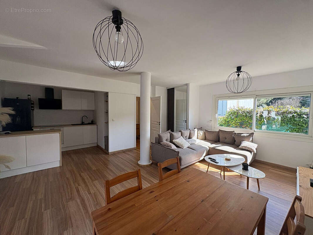 Appartement à AUBAGNE