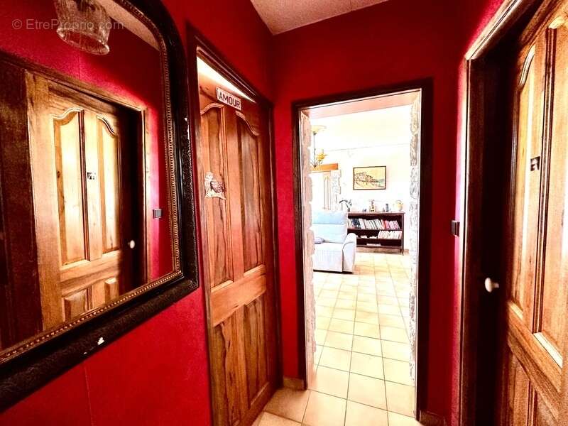 Appartement à MARSEILLE-9E