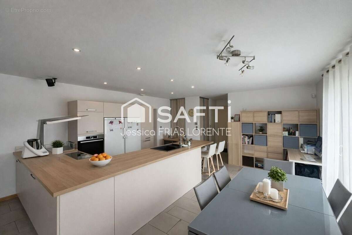 Maison 84 m² à Pompignac  - photo 3