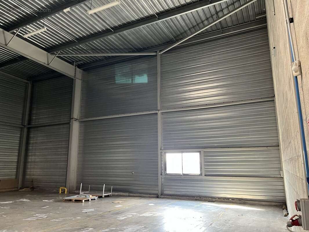 Commerce à BOURG-CHARENTE