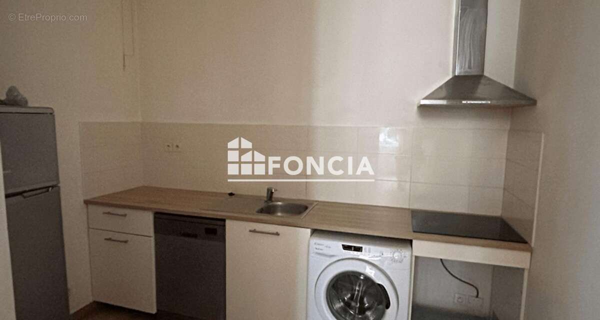 Appartement à MARSEILLE-1E