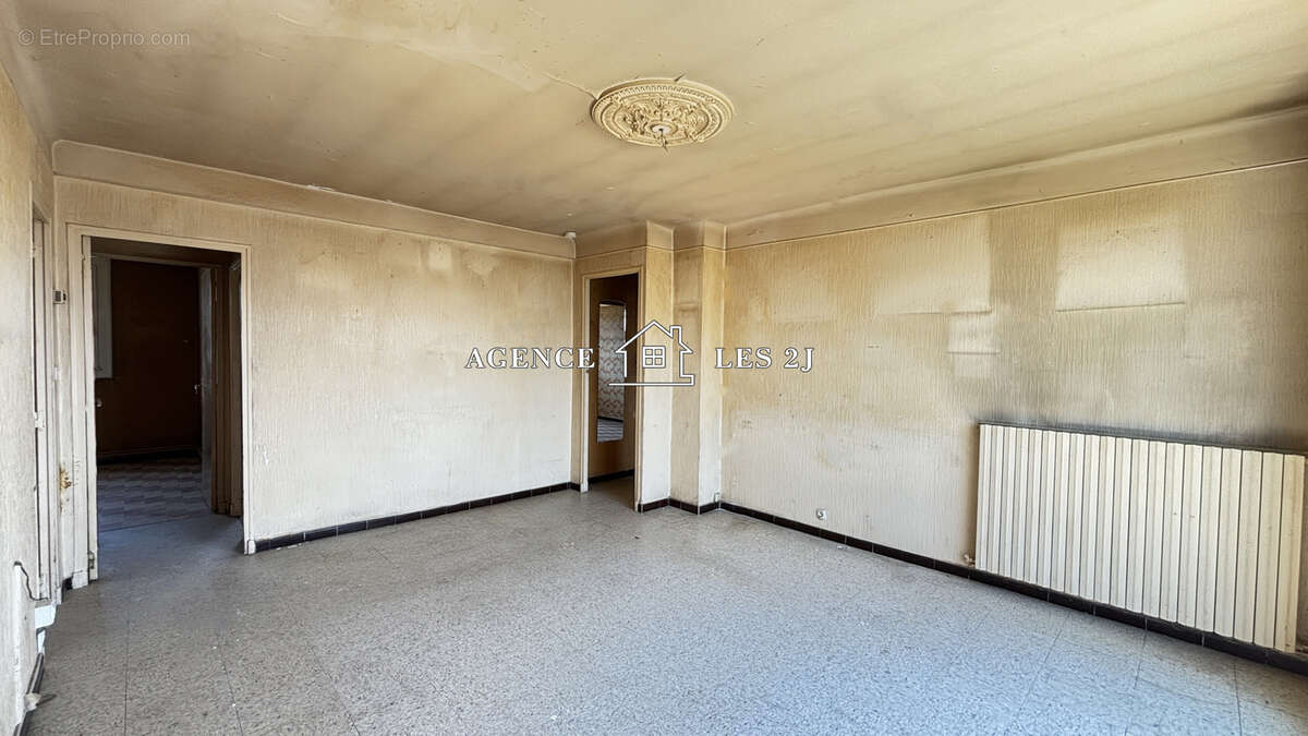 T4 Saint Barnabé - photo 3