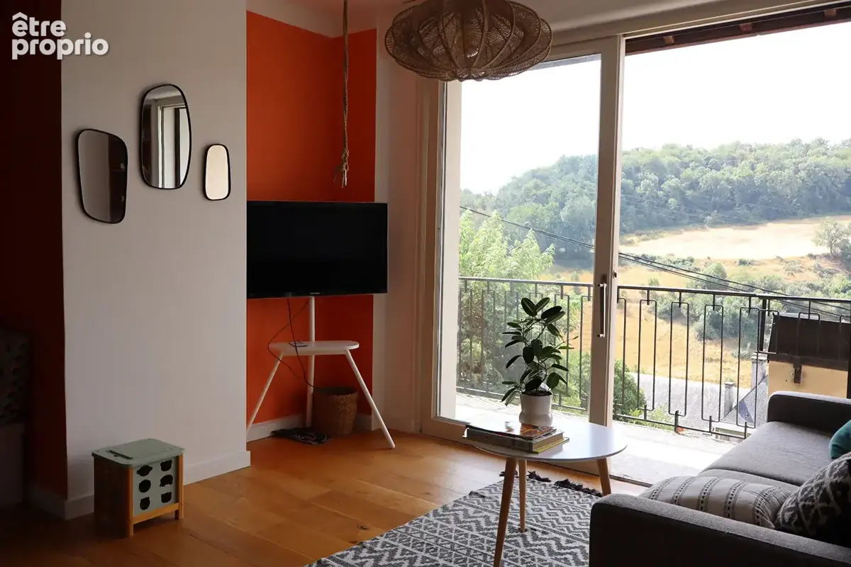 Charmante maison rénovée à Rodez - Calme, vue dégagée et grands volumes - photo 10