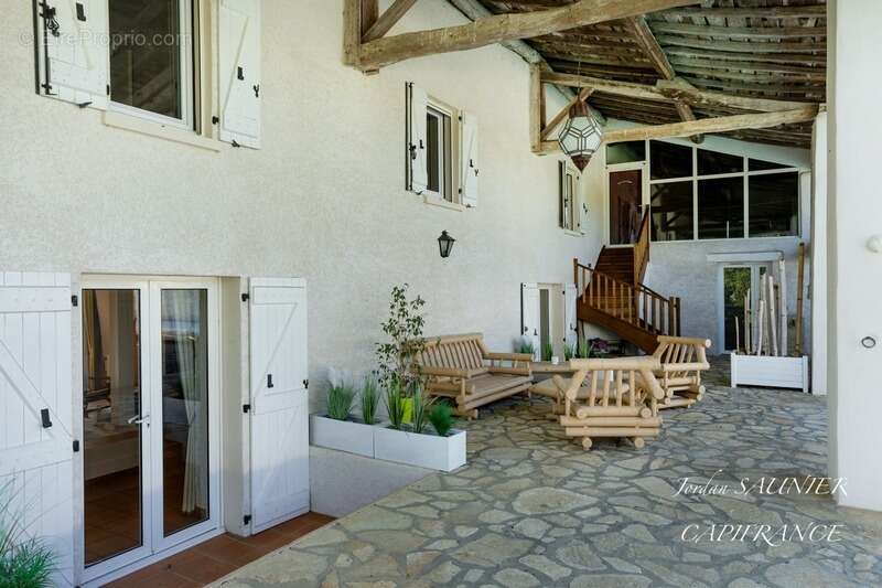 Dpt Tarn (81), à vendre Puylaurens maison P7 de 320 m² - Terrain de 3000 m² - photo 24