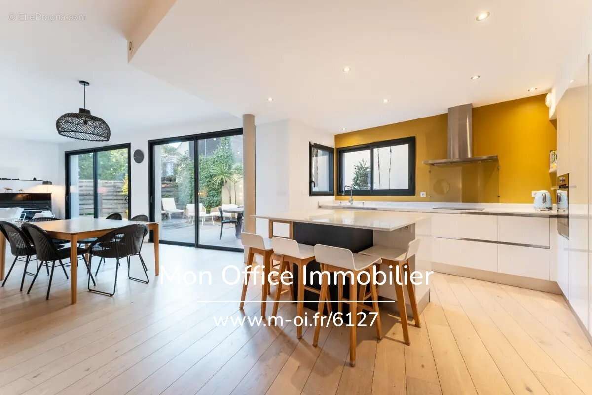 Maison à AIX-EN-PROVENCE