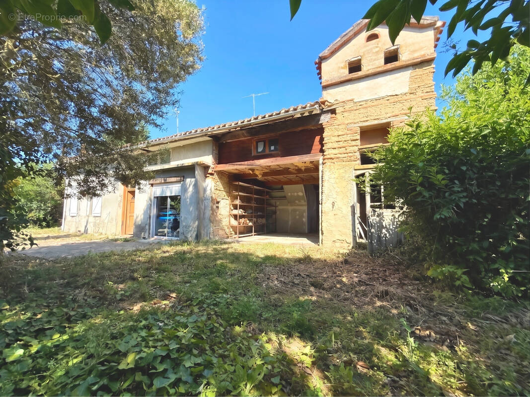 Maison à SAINT-PORQUIER