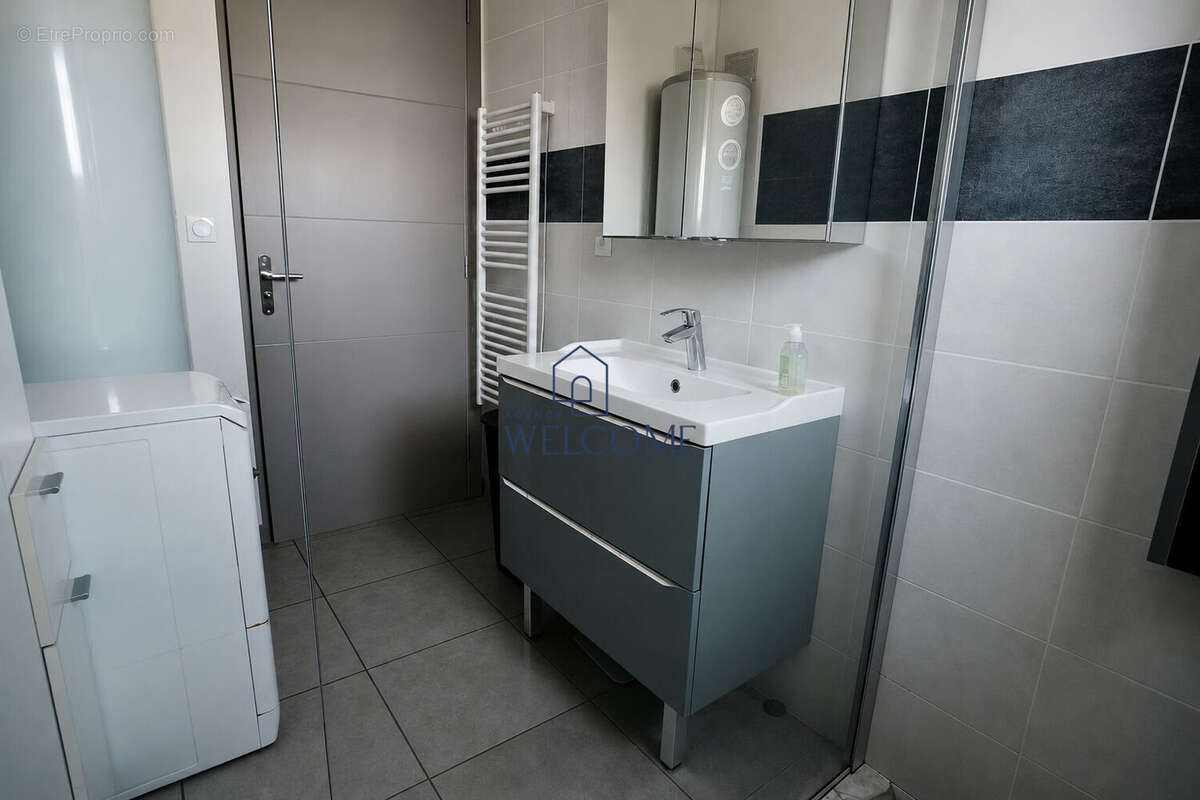 Maison 58 m² à Saint-Paul-Les-Fonts  - photo 7