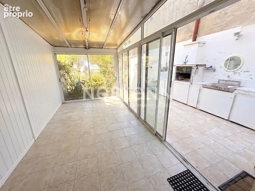 VIAGER OCCUPÉ - EXCLUSIVITÉ  - Maison 75 m² en VIAGER OCCUPÉ - Première ligne mer à La Franqui (11560) - photo 4