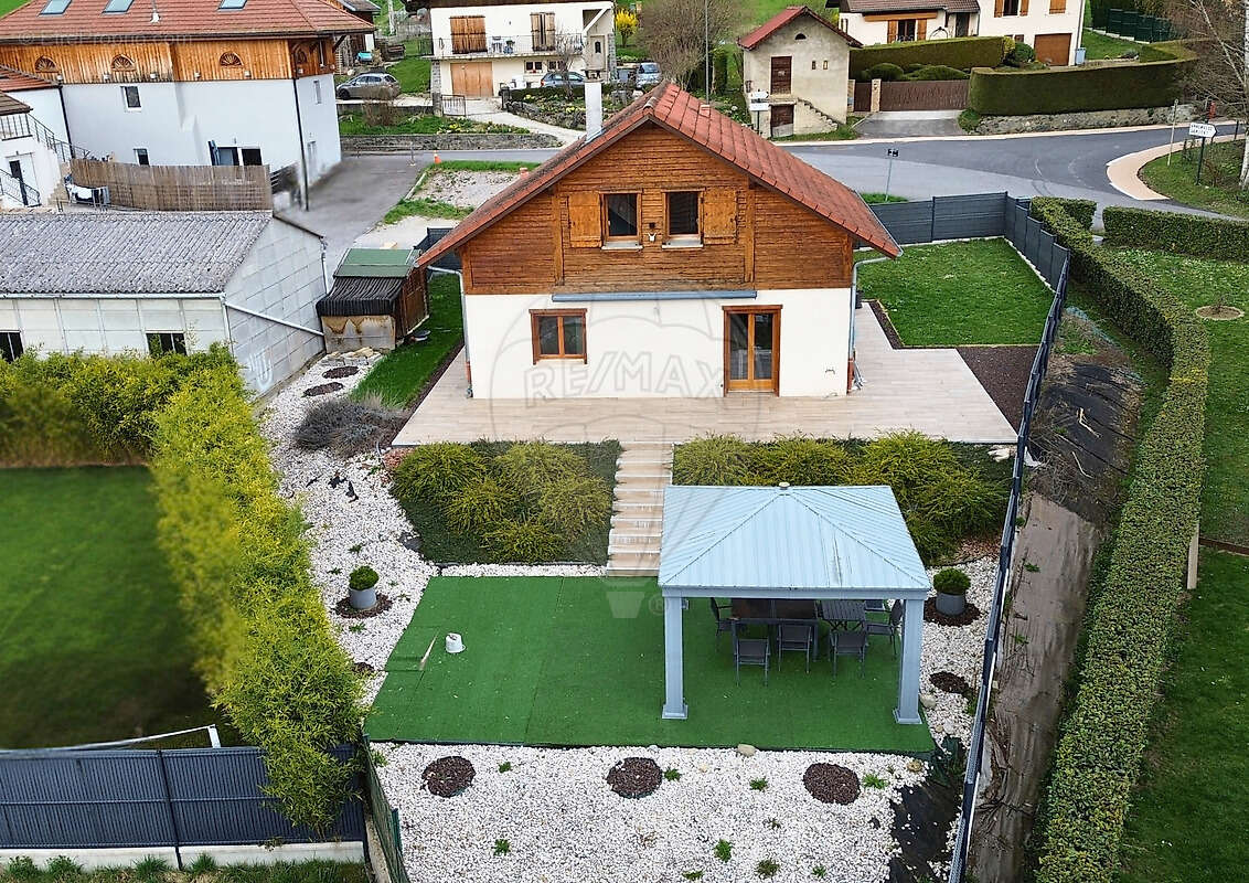 Maison à VIUZ-EN-SALLAZ