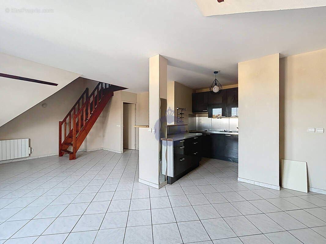 Appartement à MELUN