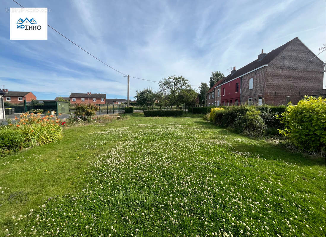 Un projet de construction sur la commune de LA GORGUE ? - photo 4