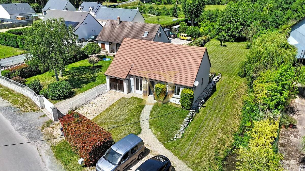 Maison à CIVRAY-DE-TOURAINE
