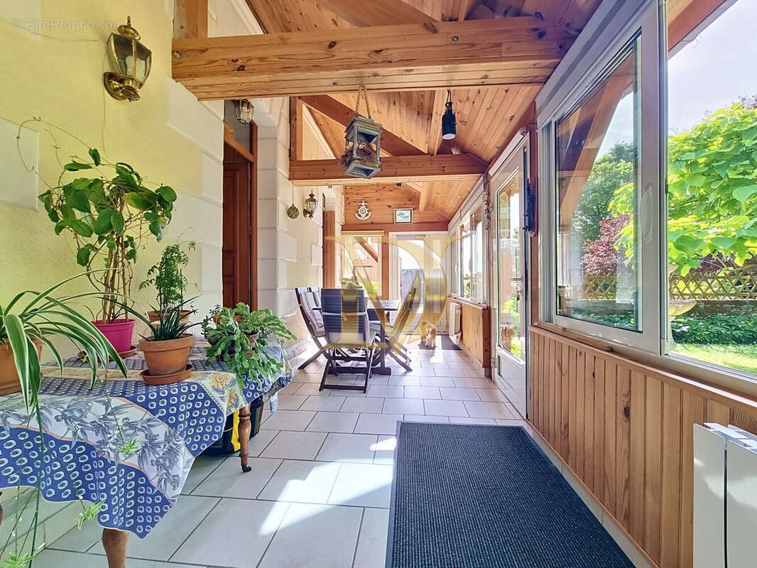 Maison à BLERE