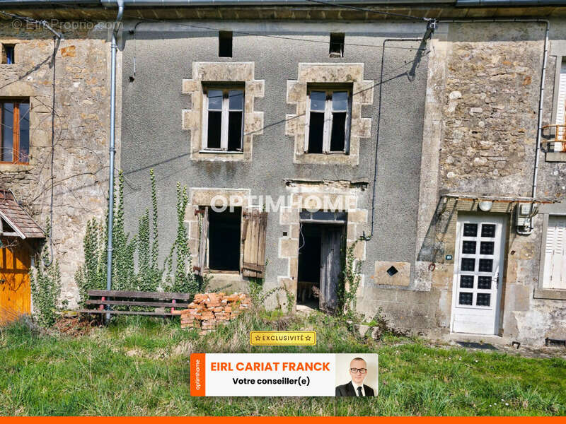 Maison à SAINT-AMAND-MAGNAZEIX