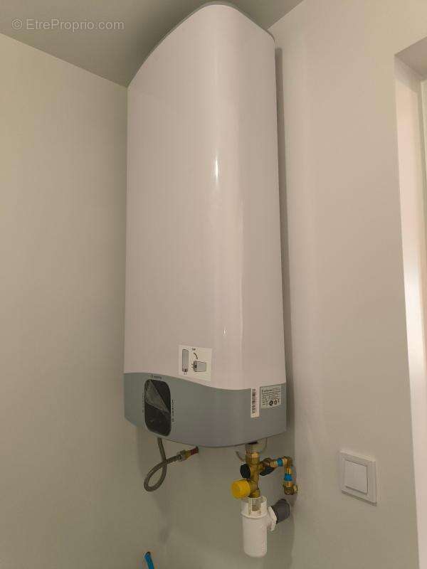 Immeuble de rapport limoux entièrement refait - photo 2