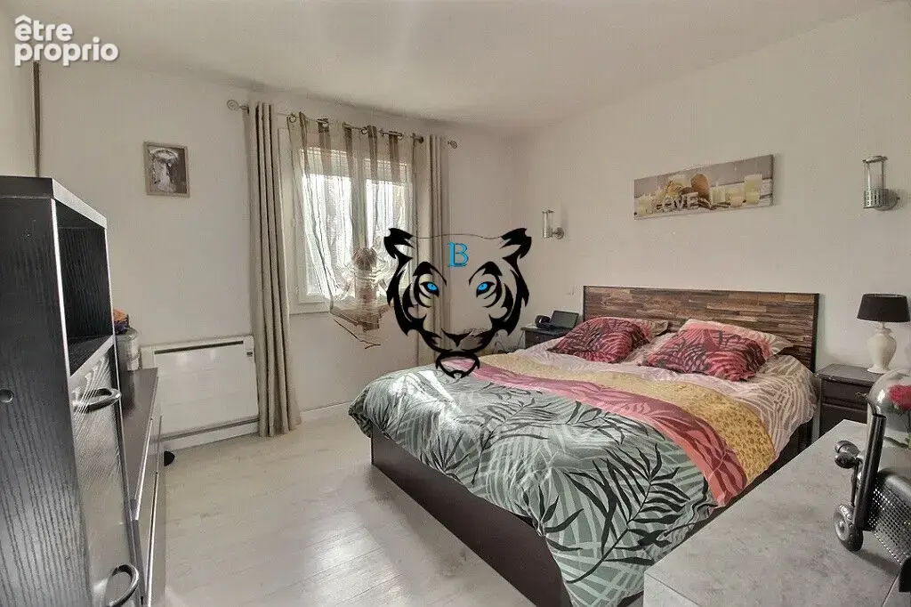 Maison plain-pied 4 pièces avec piscine, garage et terrain de 971 m² - photo 6