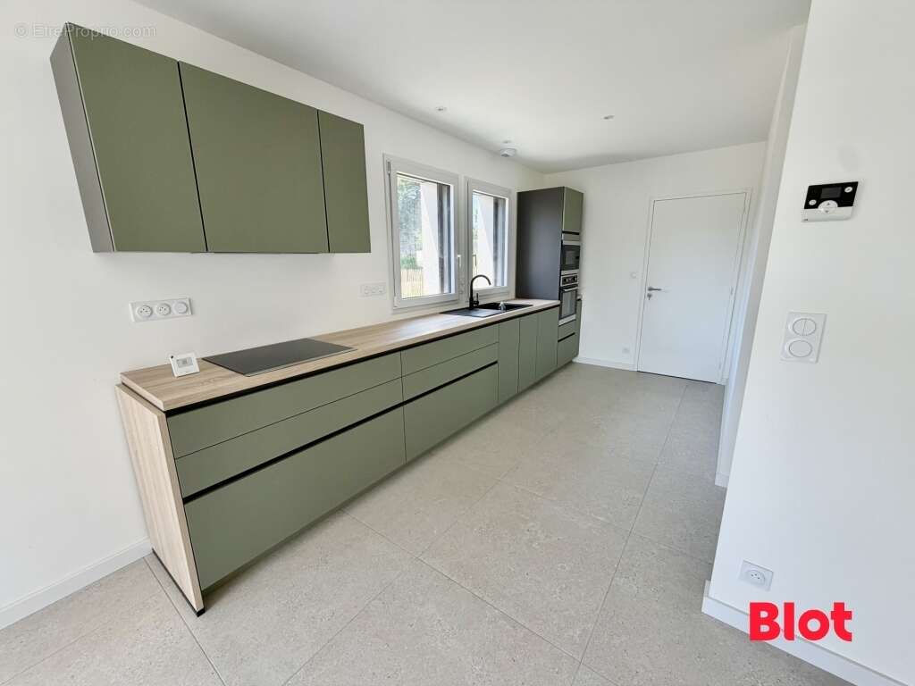 Maison 123 m² à Lancieux  - photo 3