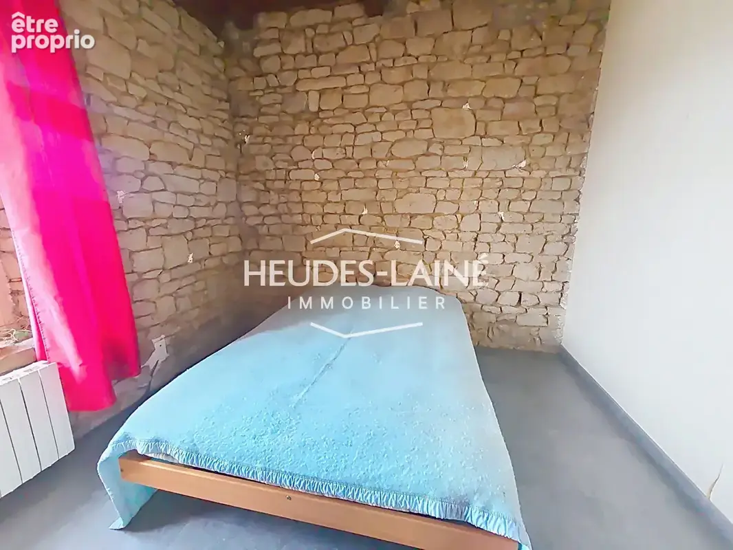 AVRANCHES - Le charme de l'ancien, l'espace en plus ! - photo 17