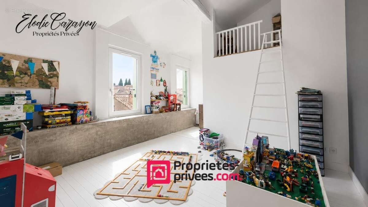 Carcassonne quai bellevue - au pied de la cité médiévale -193m² avec jardin au pied de la cité médiévale - photo 10