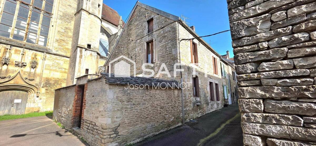 Photo 1 - Maison à LES RICEYS