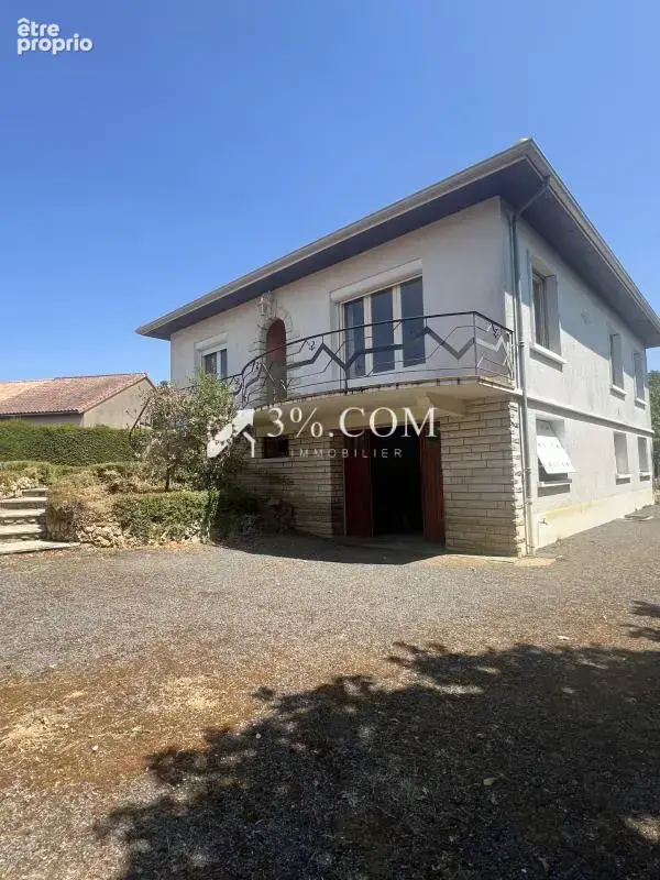3%. com immobilier à  la villedieu du clain - photo 2