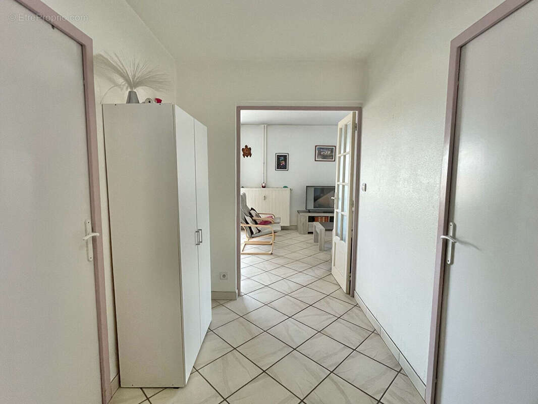 Appartement à LA VERPILLIERE