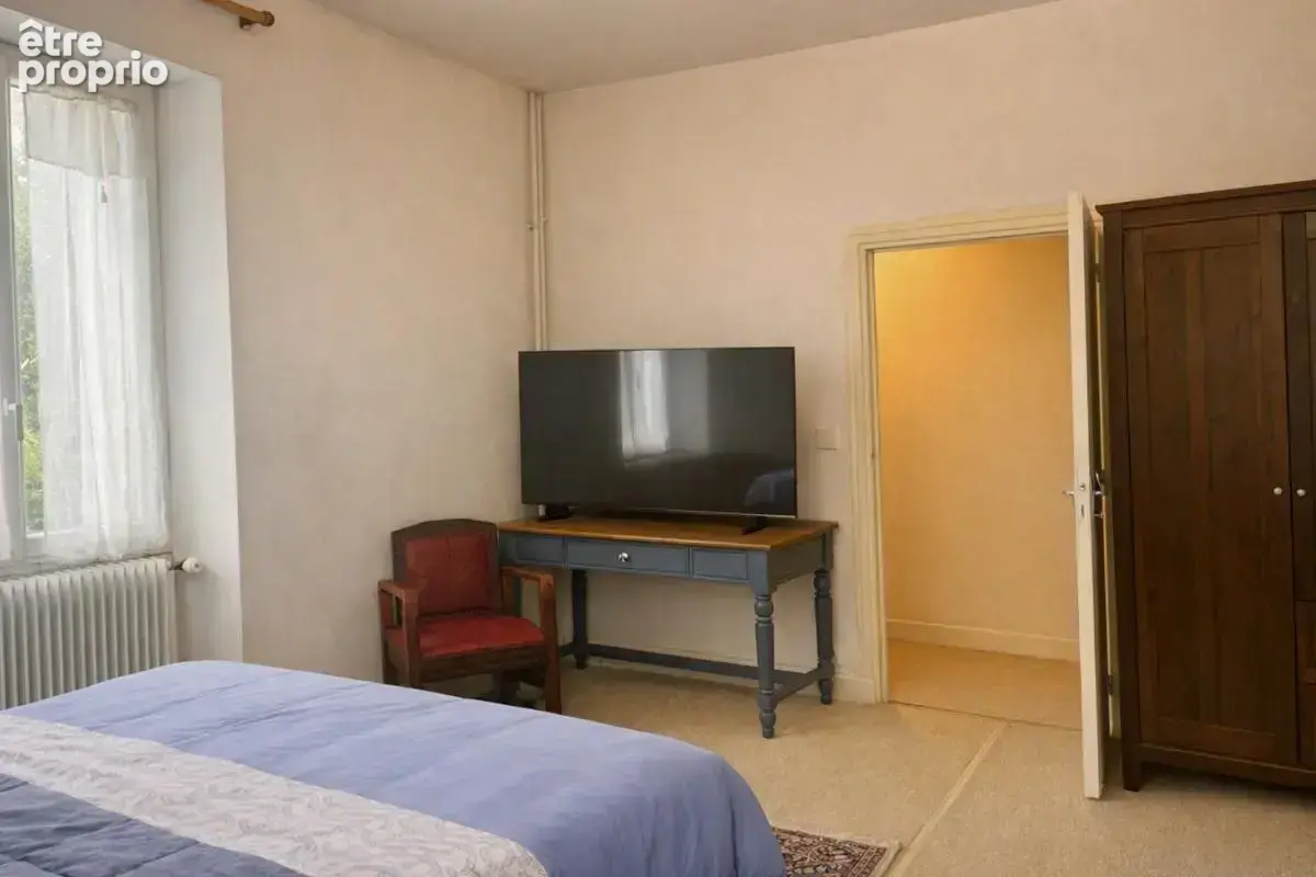 Dégagnac (46340): Maison en pierre du 19e siècle, 4 pièces, 2 chambres, garage, terrain 637?m² - photo 11