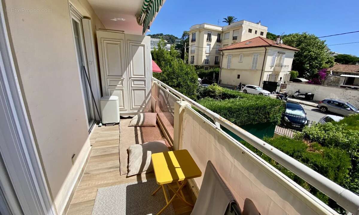 Appartement à CANNES