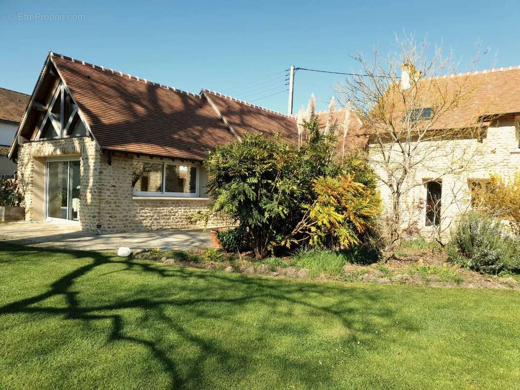 Maison à ADAINVILLE