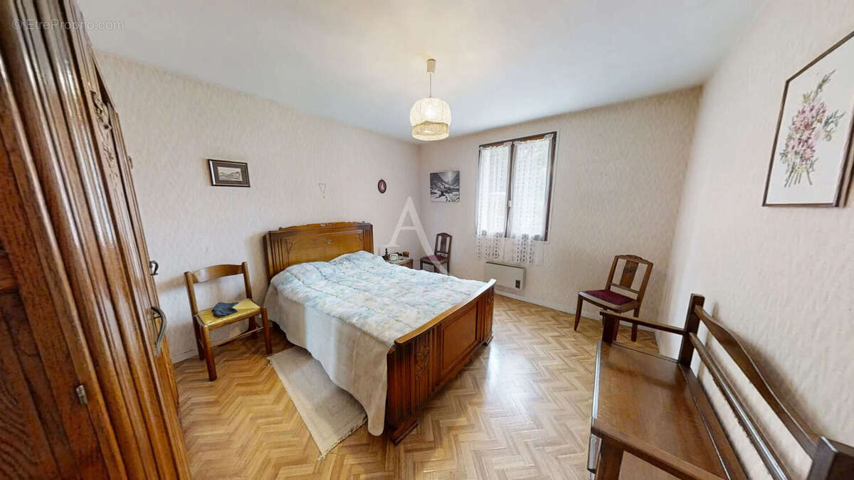 Maison de plain-pied, Neuville-Aux-Bois ( 45 ) - photo 6