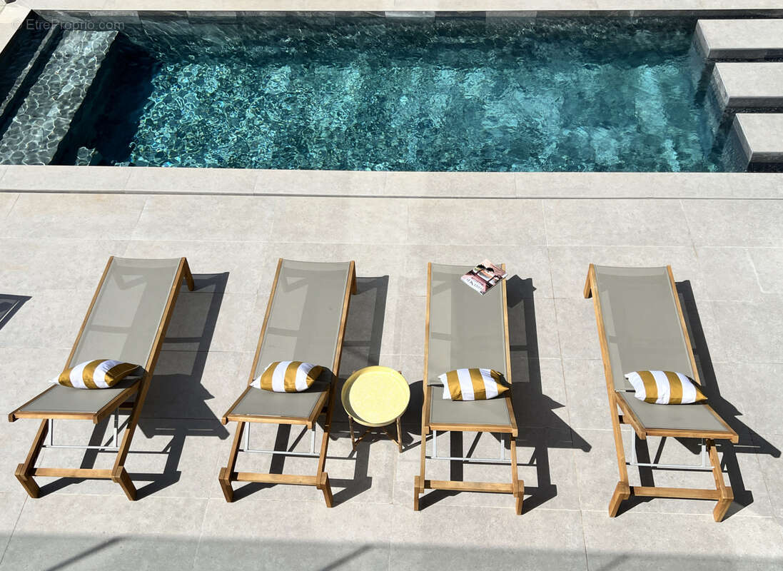 Maison à LES ISSAMBRES